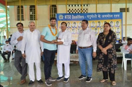 Results Celebration  photo 17