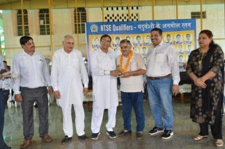 Results Celebration  photo 64