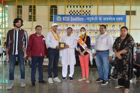Results Celebration  photo 76