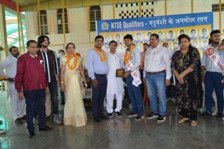 Results Celebration  photo 100