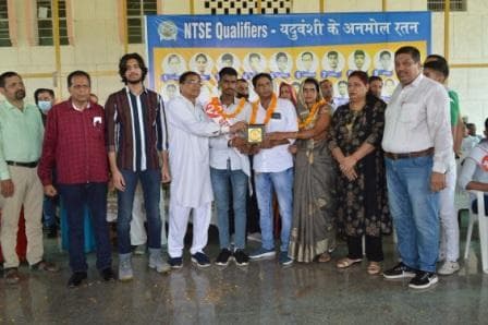 Results Celebration  photo 98